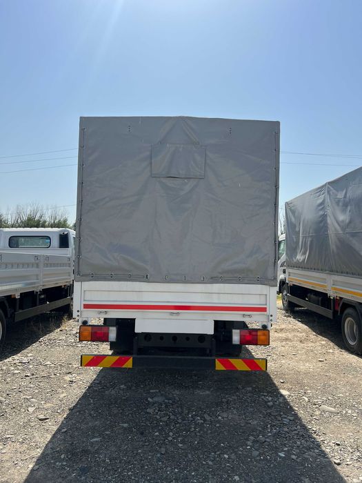 В наличии! Бортовой тентовый автофургон HYUNDAI EX8 (27.5 м3)