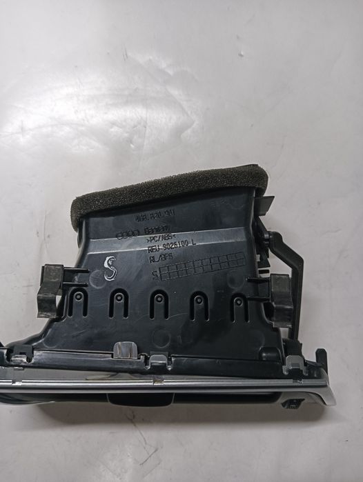 Gura Ventilatie Stanga Fata Audi A7 Sportback 4Ga, 4Gf 2010 - 2018 4G