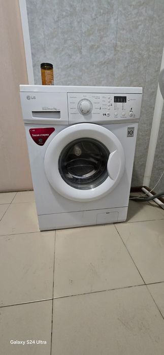 Продам стиральную машину