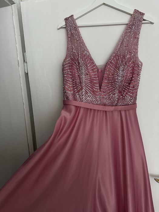 Официална дълга рокля