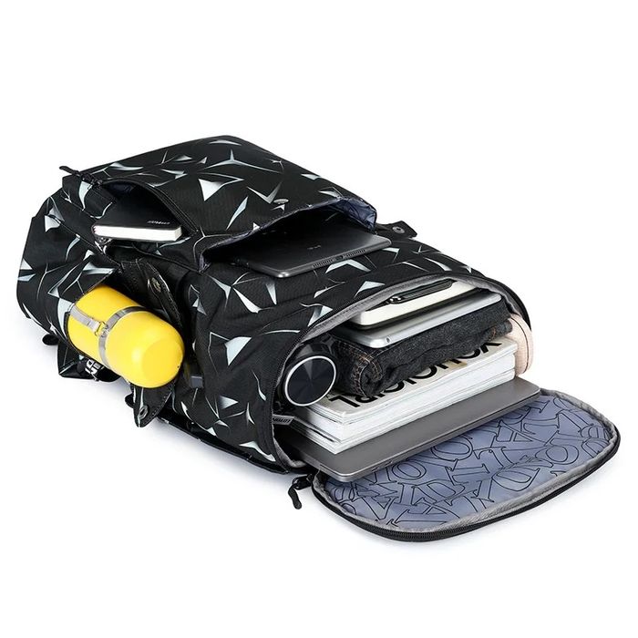 Рюкзак с абстрактным дизайном