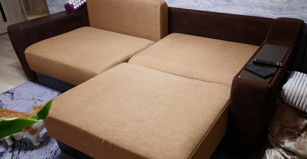 Продам диван раскладной