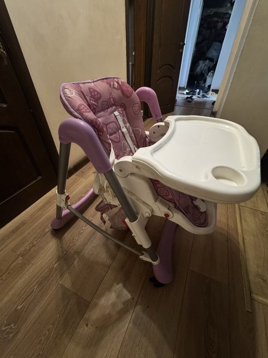 Детский столик для кормления