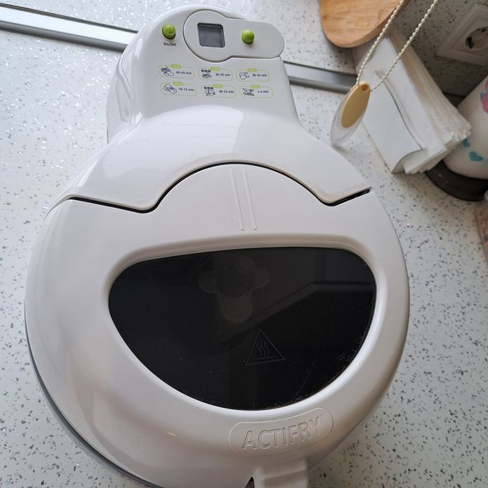 Фритюрник Tefal Actifry
