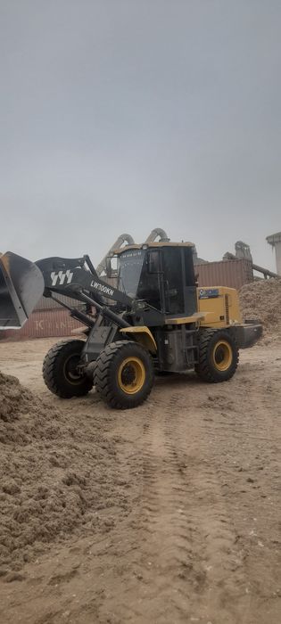 Погрузчик 1.8 куб
