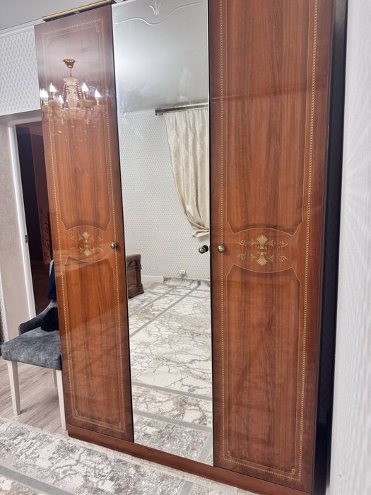 Спальный гарнитур