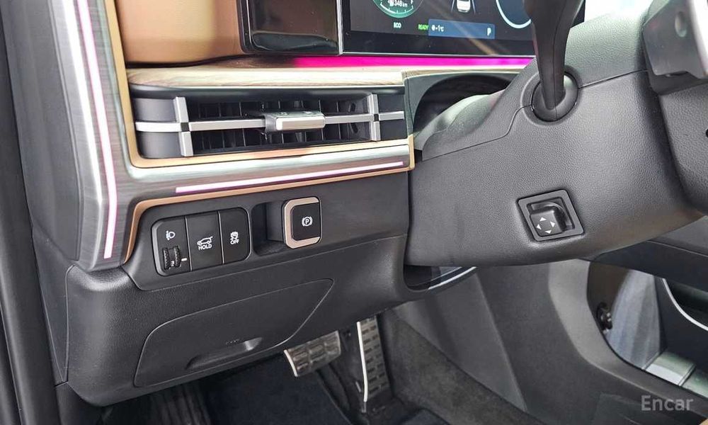 Hyundai Santa Fe 2025