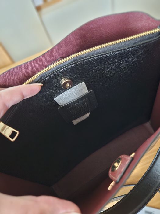Дамска чанта Coach