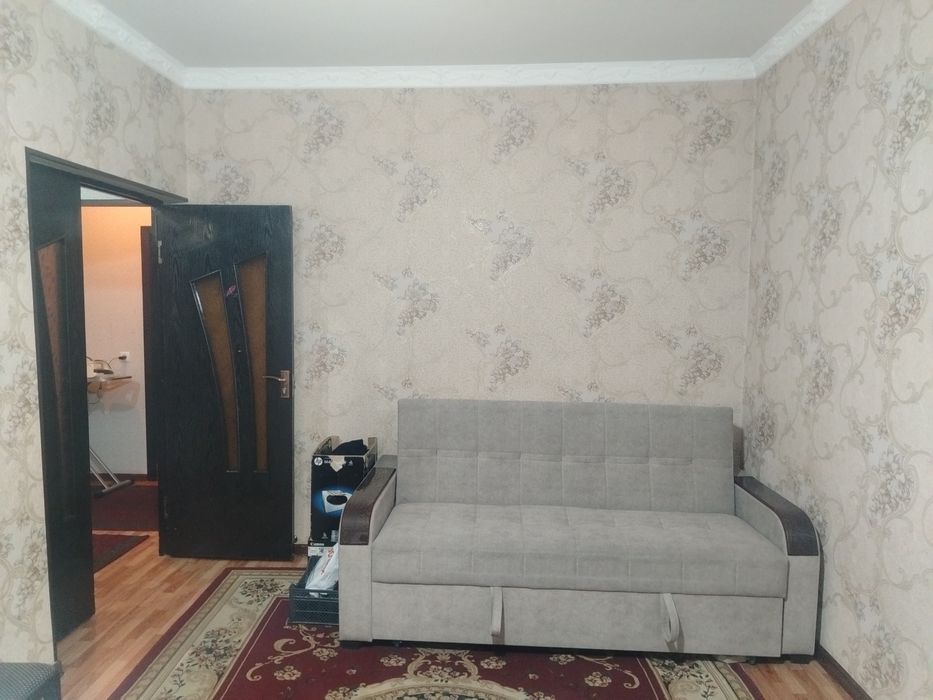 Срочно Сергели-8 2-хона 5/9-этд балкон 2х6