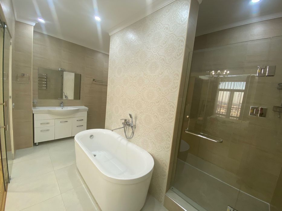 Сдаётся просторная квартира в самым престижном районе Ташкента