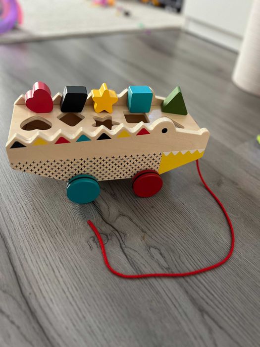 Vand lot 6 jucarii montessori 0-3 ani - stare foarte buna