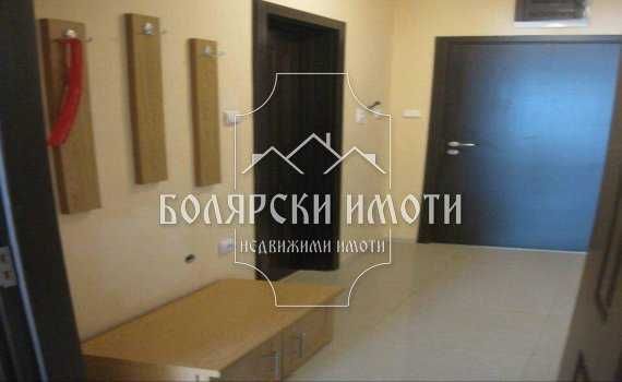 Дава се под наем Двустаен апартамент в Велико Търново, Колю Фичето - 70 кв.м за 331.5 € - Снимка #3