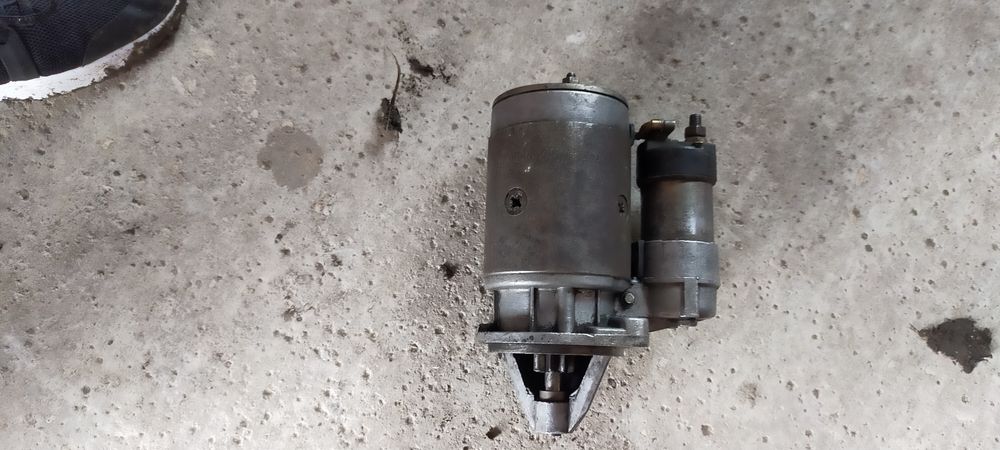 Vind piese trabant 1.1   caseta dir. Volan   electromotor si