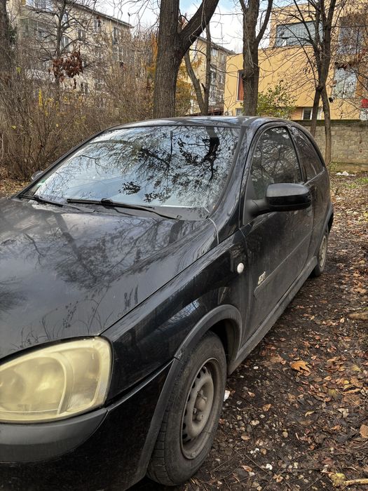 Opel corsa 1.2 coupe