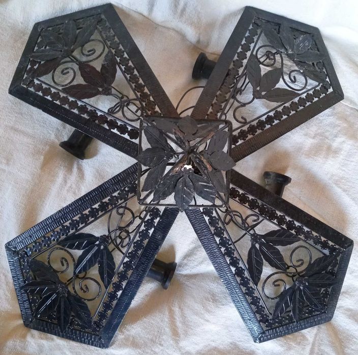 Метален полилей 4 крушки