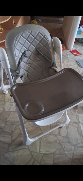 Продам стульчик для кормления