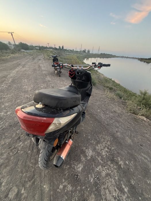 M8 pro 165cc с док