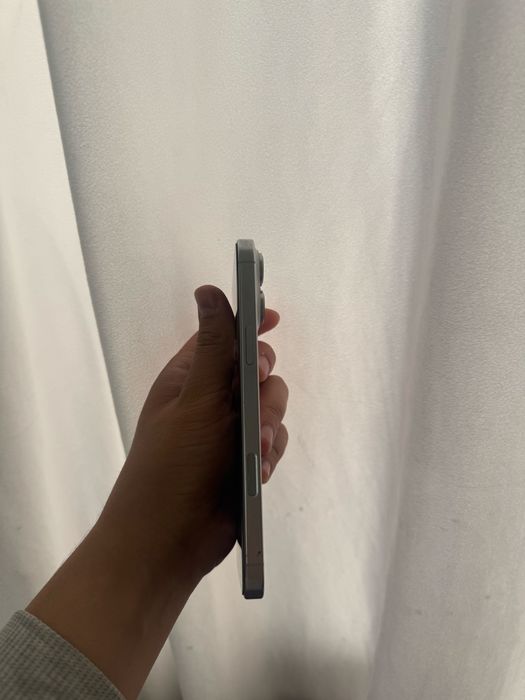 Iphone 16 pro max 256, акб 90%