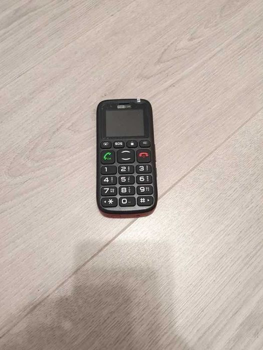 Telefon Mobil Maxcom Feature Phone - Almost New, Fully Working with Battery (No Charger)
