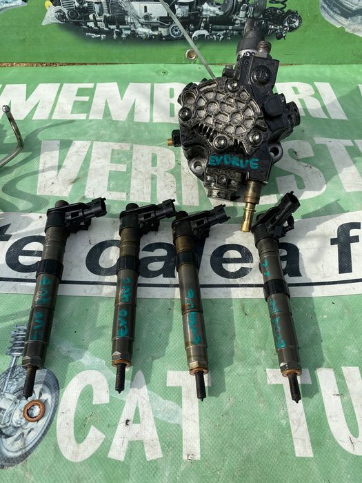 Rampă injectoare Range Rover Evogue 2.2 D 2012