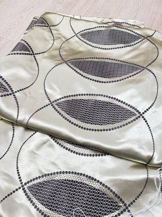 Draperii matase bej auriu