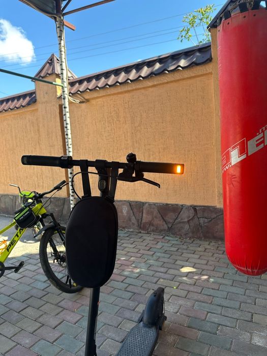 Электро-самокат в отличном  состоянии