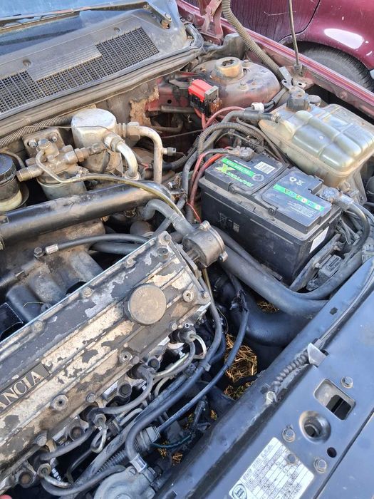 Lancia Delta 1998г 240000км 98кс.