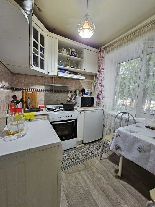 2 ух комнатная Ворошилова 17.млн!