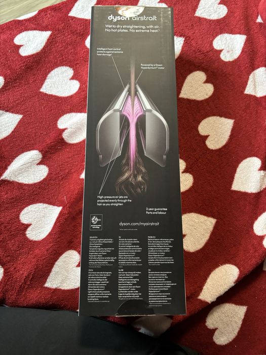 Dyson airstrait sigilat