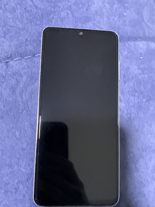 Самсунг А06 б/у в хорошем состояний