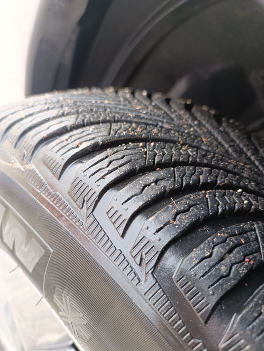 Джанти с гуми за Нисан Кашкай 7jx17,  5x114,3 Отвор 66,1