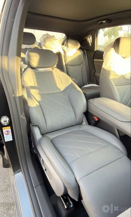 Lixiang L9 Livis 2026 — premium 6 o‘rinli gibrid SUV