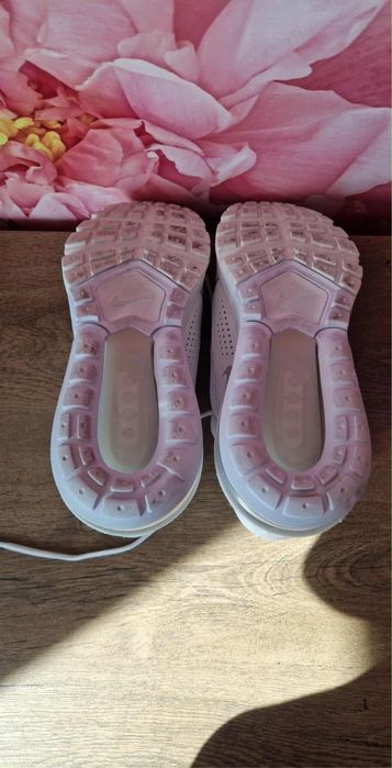 Маратонки Nike