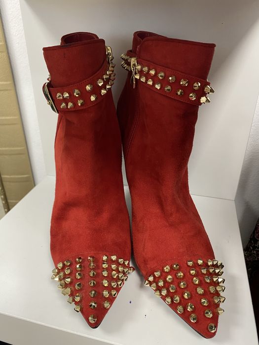 Борти Philipp Plein в червено