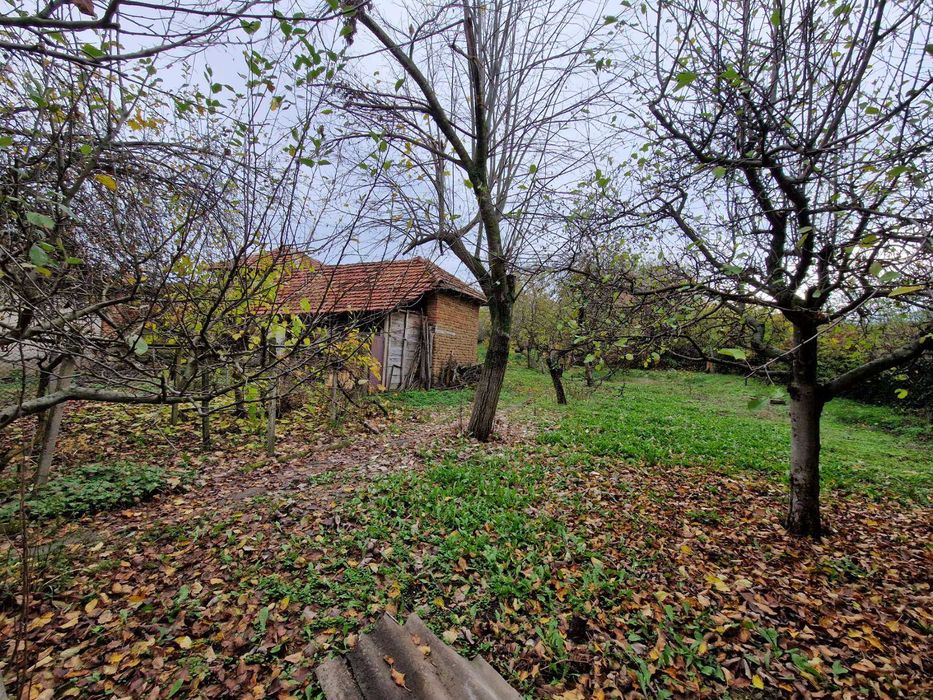 Продава се Къща в с. Николаево, Област Плевен - 203 кв.м за 75 €/кв.м - Снимка #23