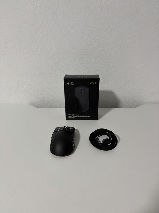 Mouse Vxe R1 SE+ (cadou mousepad)