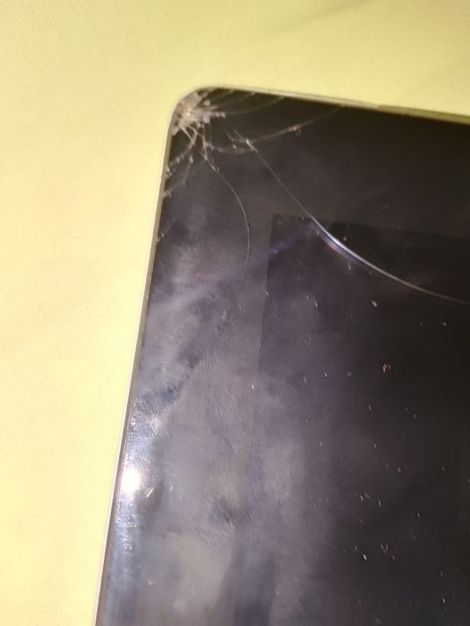 Ipad 4 ishlidi ekran sngan vozobnavleniya qilish kerak