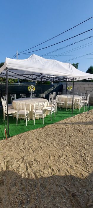 Corturi de inchiriat