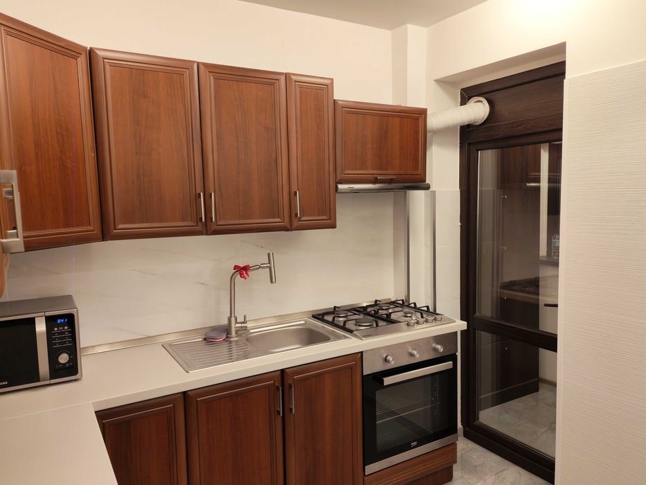 Apartament -Fac. de Medicină, bloc nou.