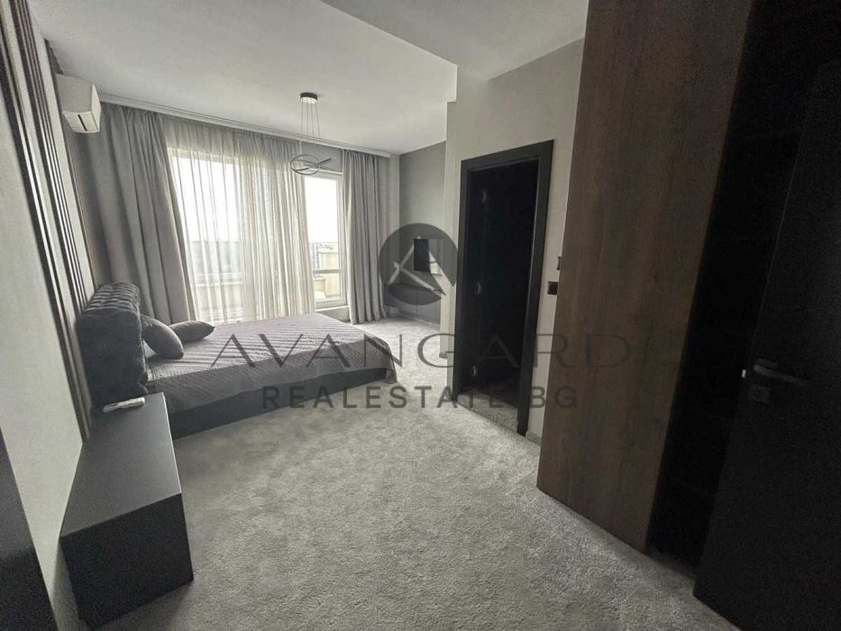 Продава се Четиристаен апартамент в Пловдив, Христо Смирненски - 194 кв.м за 1495 €/кв.м - Снимка #5