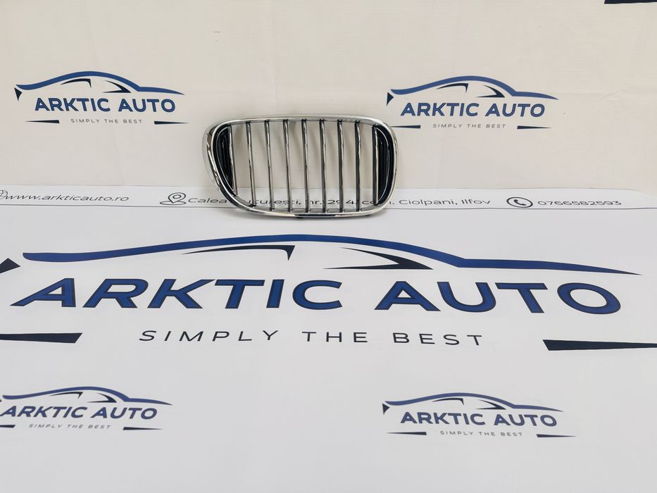 Grila radiator dreapta BMW seria 7 G11 cod 511373557012