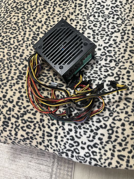 Блок питания VX Aerocool 600 W