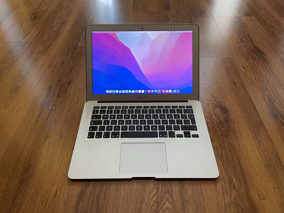13.3' Core i5 Apple MacBook Air Mid 2017 8GB RAM/256GB SSD/Intel HD 6000/Батерия 6 ч