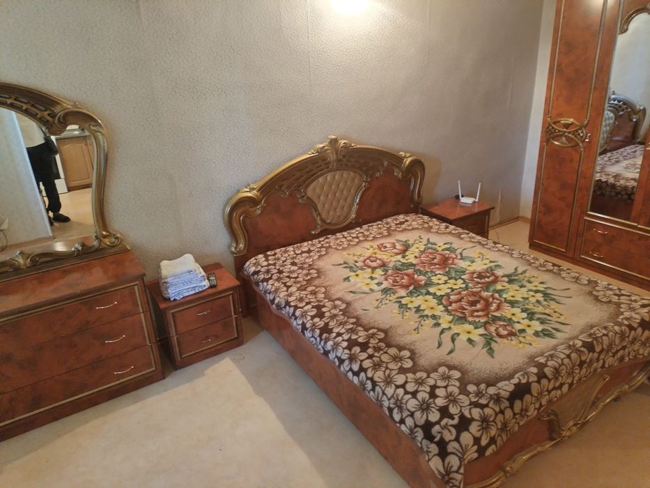 1 ком. Возле ДК центр