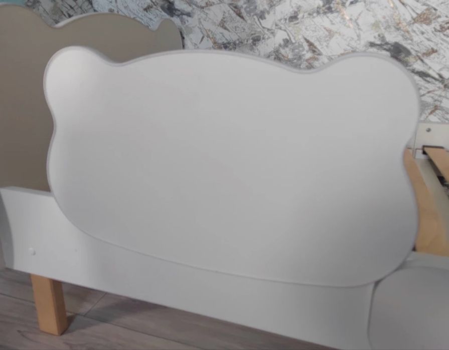 Продам 2 детские кровати Мишка