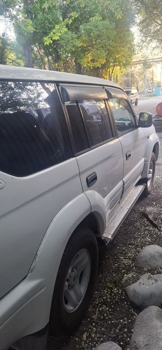 Продам Toyota Land Cruizer Prado