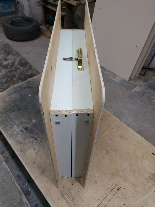 Жер стол сатылады Кішкентай 4000 т