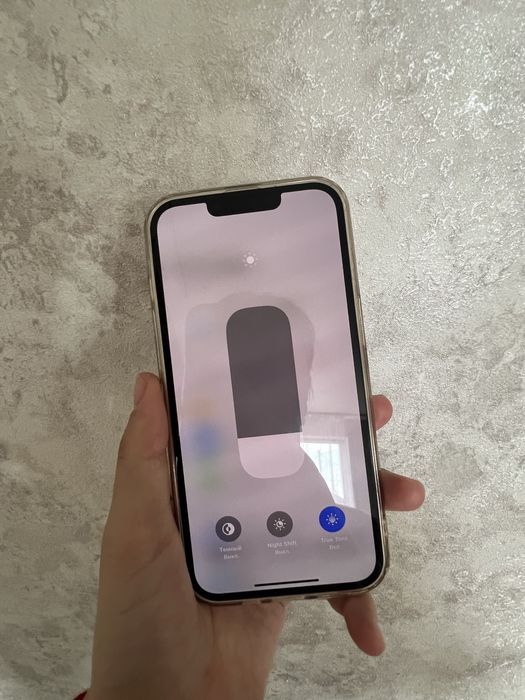 продам iphone 13