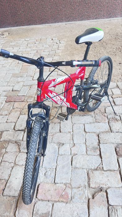 Velosiped sotiladi srochna kelishtirib beriladi