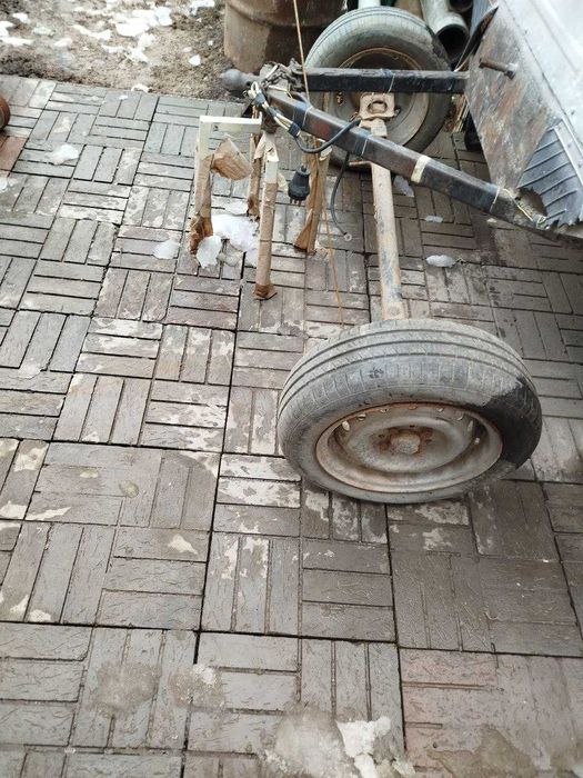 Продаётся мост от прицепа в сборе